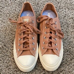 Converse Women's Mauve Brown Canvas Chuck Taylor Sneakers, Size 8